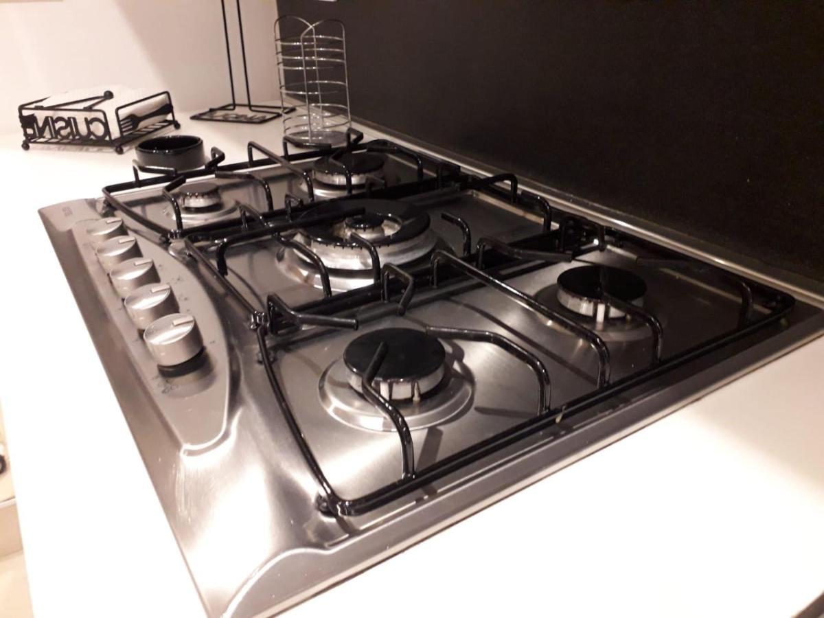 Ely Home Brindisi Eksteriør billede